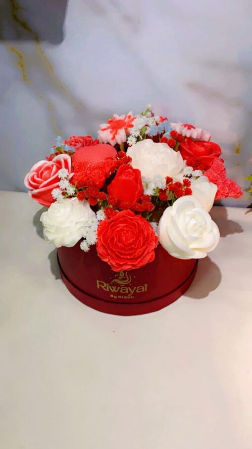 Luxurious Scented Candle Bouquets - Image 5